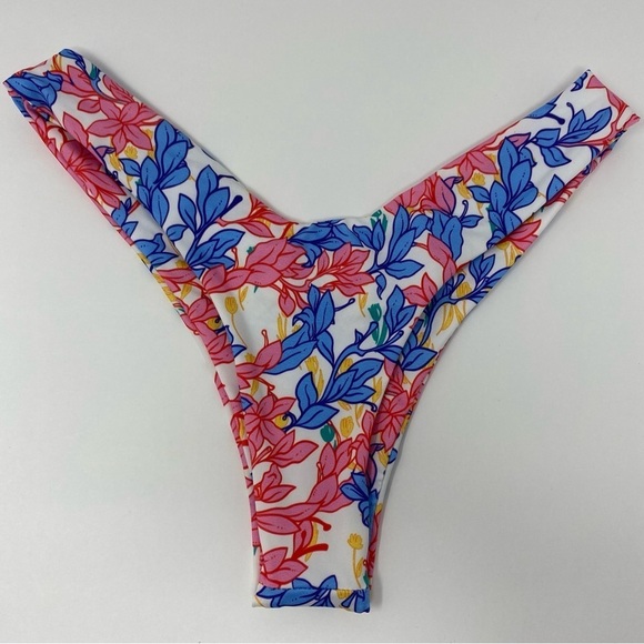 Ayra Swim Panama High-Leg Cheeky Bikini Bottom - Picture 3 of 5